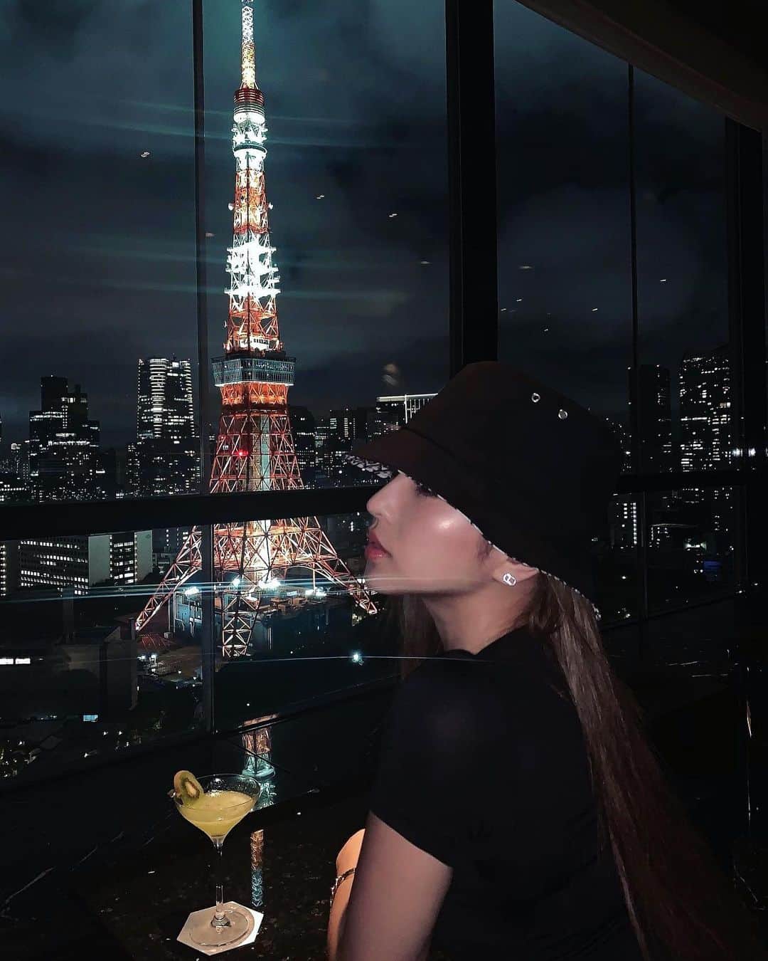 ゆりらっくまさんのインスタグラム写真 - (ゆりらっくまInstagram)「夏バージョンの東京タワーもすきやなぁ🗼夏は白いライトで冬はオレンジのライトなんやって👶#しらんけど#東京タワー」9月2日 22時38分 - t.yurikuma