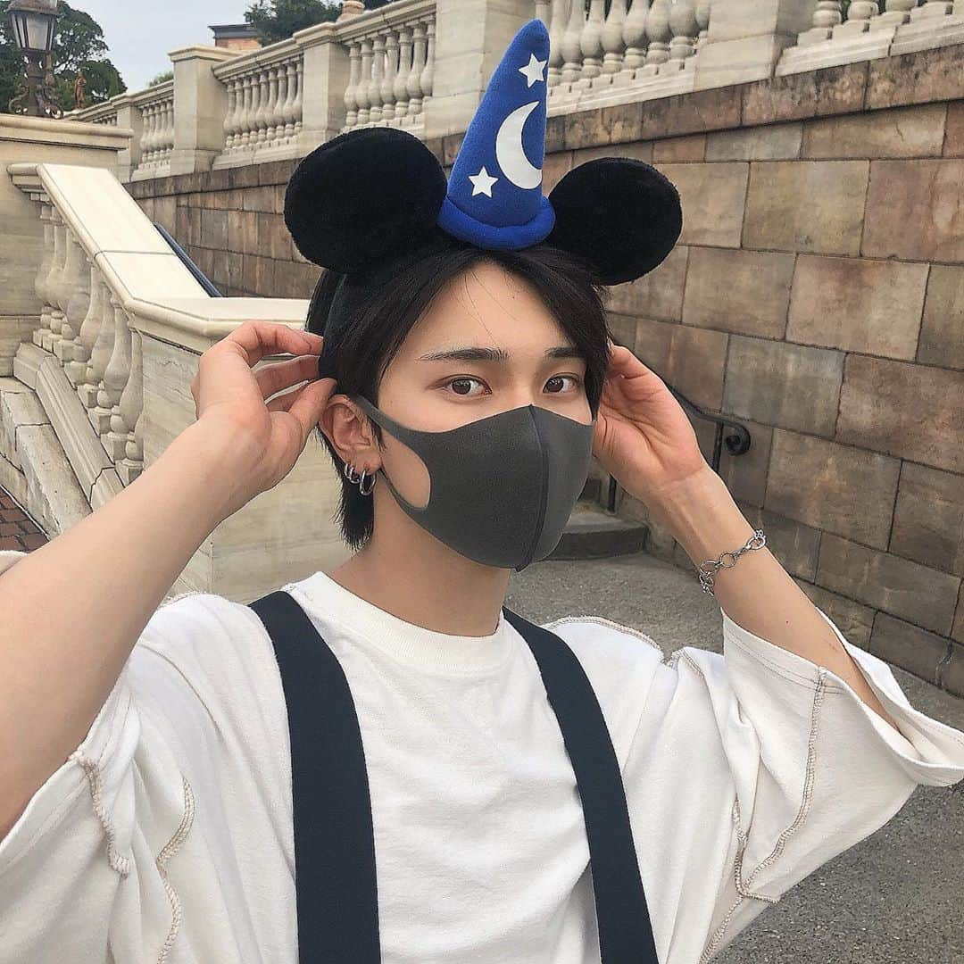 星那さんのインスタグラム写真 - (星那Instagram)「🙂💙  #ディズニー#ディズニーシー」9月2日 23時16分 - sn_55_