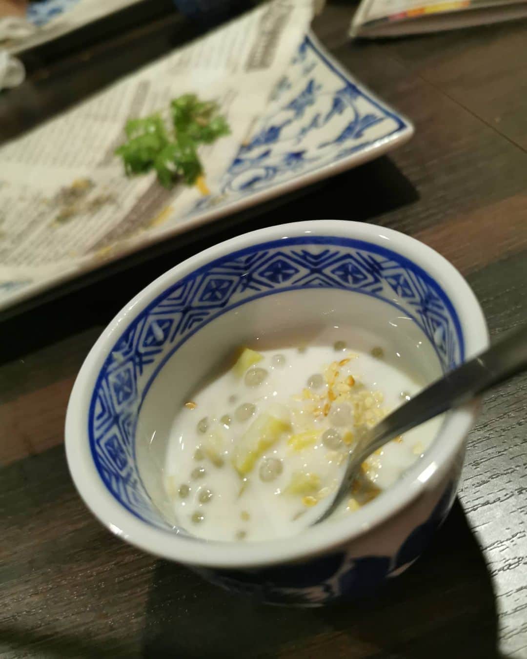 黛実希さんのインスタグラム写真 - (黛実希Instagram)「韓国のテレビで最近よく見かけるベトナム料理🇻🇳のバインミーってゆうベトナムのサンドイッチ🥪があってずっと気になってたの❣️ そしたら池袋のベトナム料理屋サイゴン(@saigon.ikebukuro )にバインミー食べれるところ見つけて早速行ってきた💕💕 すっごいおいしい！！！！！ 日本では食べられないと思ってたから、テンション上がった🤩❣️ 想像以上に美味しすぎて絶対また行く🤭🥪❤️ 飲み物もベトナム茶にしてみたよ🎵 むくみが取れるゴーヤ茶にしたよん💕 . . . #バインミー#サイゴン#ベトナム#池袋西口#サイゴン池袋西口店#ベトナム料理#🇻🇳#ベトナム好きな人と繋がりたい#ベトナム料理大好き #バインミーサンドイッチ#サンドイッチ#池袋グルメ#池袋ランチ#グルメ女子#グルメ女子と繋がりたい#グルメ女子会#바잉미#베트남음식#베트남#좋아요그램#좋아요반사#팔로우반사#맞팔해요#맞팔#banhmi#sandwich#vietnam」9月3日 10時26分 - candymiiiki