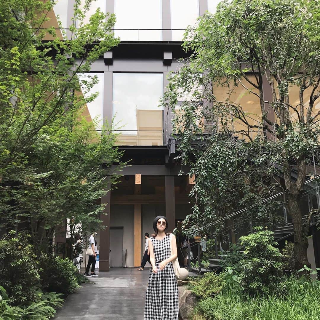 HALCAさんのインスタグラム写真 - (HALCAInstagram)「先日、念願の #エースホテル京都 へ🌿 植物・アート・歴史・文化が融合した和×洋な空間 アジア初進出の場所として #京都 が選ばれた理由が わかったような。(撮影時のみマスクを外してます。) #acehotelkyoto #acehotel #kyoto #shinpuhkan」9月3日 9時23分 - halca_