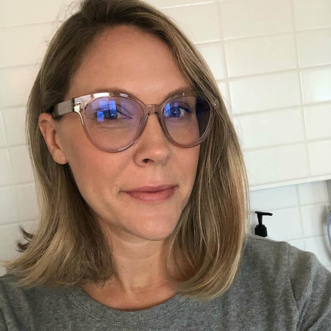 JINSのインスタグラム：「"Now, as an English teacher, I am preparing to go back to school online. All that screen time is wearing out my eyes. I got these cute glasses with Blue Light lenses from JINS eyewear. They have tons of cute styles, take your prescription online, and are very reasonably priced. Not an ad, just something I love and wanted to share!" -- @longbeachposh  Last day for Back To School Savings! Use BTS15 and get $15 off sitewide at jins.com」
