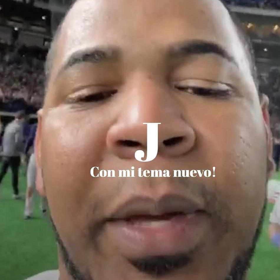 ホセ・レイエスのインスタグラム：「OJO」