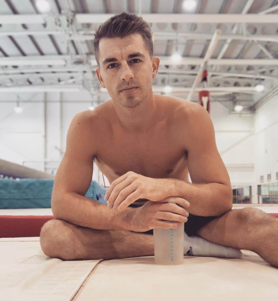 マックス・ウィットロックのインスタグラム：「What did you get up to over the bank holiday weekend?」