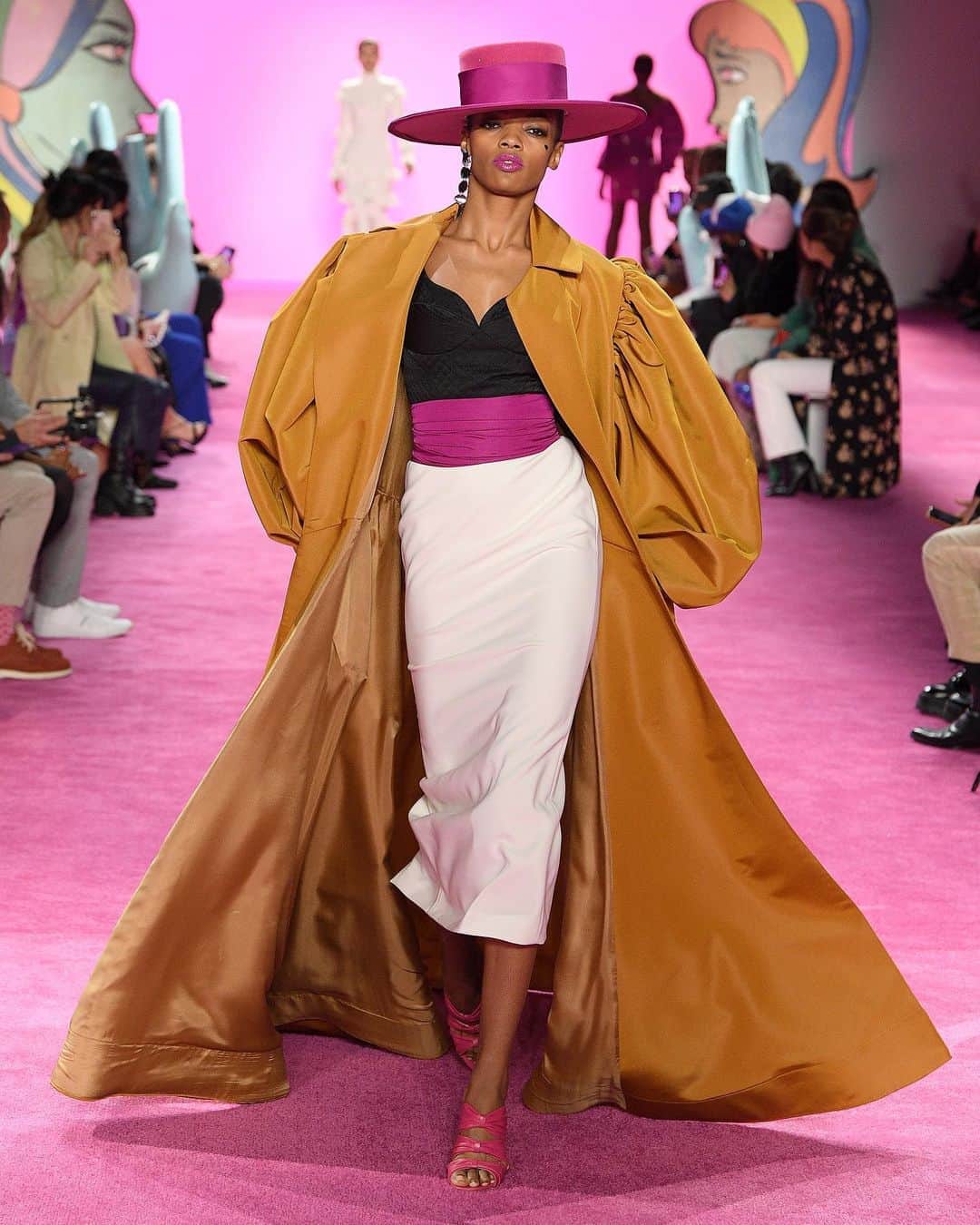 Fashion Weekのインスタグラム：「Dressed to impress 💗 @csiriano's February 2020 runway brought the drama. Photo by @gettyimages」