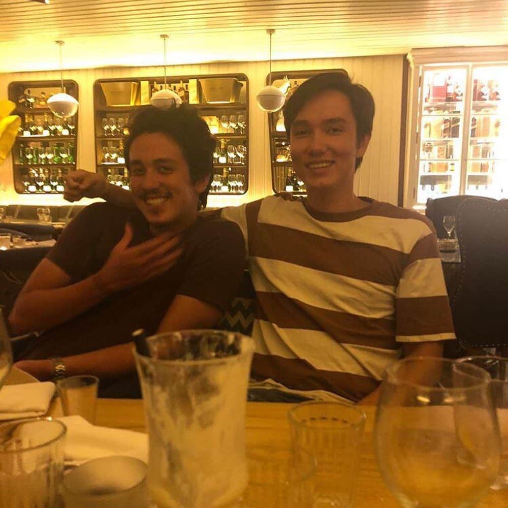 トムのインスタグラム：「The bro」