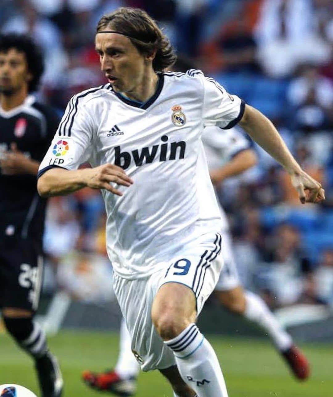 LFPさんのインスタグラム写真 - (LFPInstagram)「8 years ago, @lukamodric10 made his debut for @realmadrid in #LaLigaSantander! 🔥 • Hace 8 años, ¡Modric debutaba con el Real Madrid en #LaLiga Santander! 🔥 • #Modric #RealMadrid #Debut」9月3日 2時36分 - laliga
