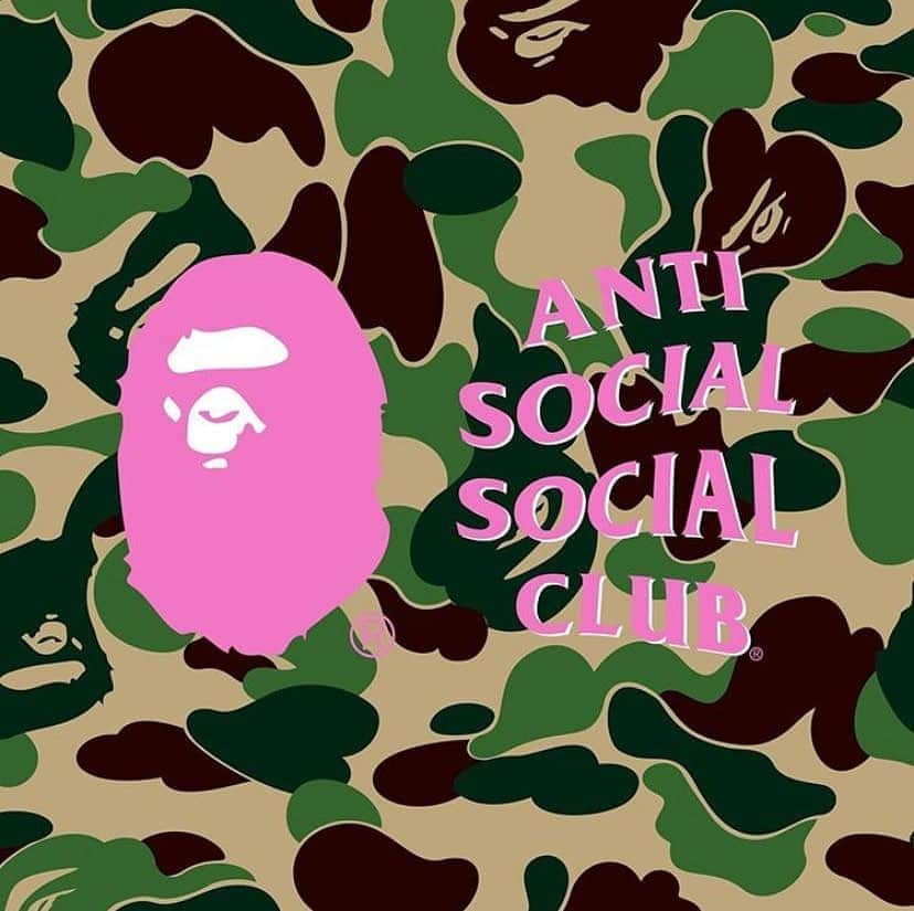 Blonde Saladさんのインスタグラム写真 - (Blonde SaladInstagram)「ASSC X BAPE®️ drops next 4th of September for a fresh new camo collection to lose your head for!🔥 LINK IN BIO to know more! #theblondesalad #antisocialsocialclub #bape @bape_japan @antisocialsocialclub」9月3日 4時07分 - theblondesalad