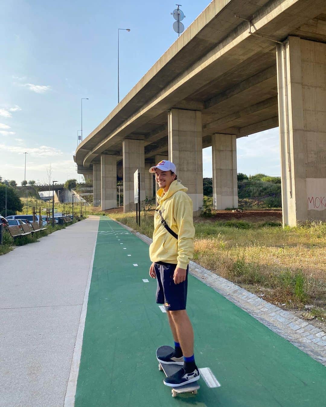 のインスタグラム：「Random 🤷🏼‍♂️」