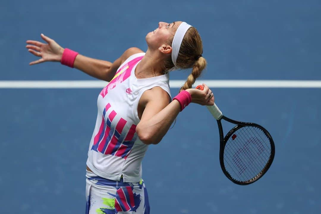 PetraKvitovaさんのインスタグラム写真 - (PetraKvitovaInstagram)「Playing on one of the biggest stadiums in tennis without fans is a whole new experience. You know one thing we won’t ever take for granted again? The noise of a crowd. Thank you to those cheering from afar 💪🙏 @usopen」9月3日 6時07分 - petra.kvitova