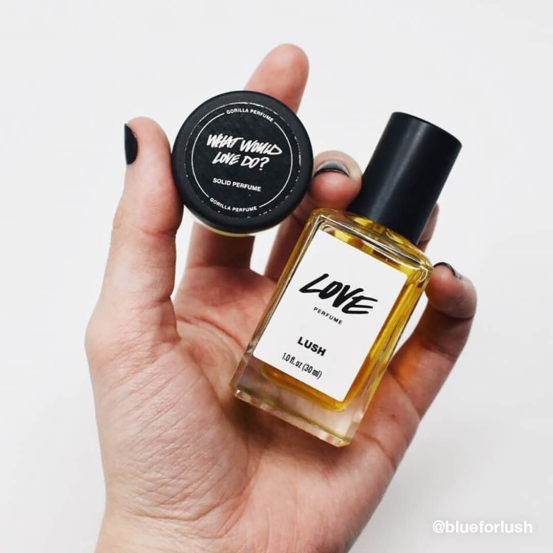LUSH Cosmeticsさんのインスタグラム写真 - (LUSH CosmeticsInstagram)「We love to pick scents that match our mood. Which Lush scent matches your mood today? 😏⁠ ⁠ Want to see which ones match ours? Check out our first ever Reel in our stories now. ⁠  📷 @blueforlush  ⁠ #LushCommunity #LushFragrance #LushLife⁠ ⁠ [Photo description: A hand with black nail polish holds What Would Love Do? solid perfume and Love liquid perfume in the center of the frame against a white background.]」9月3日 7時10分 - lushcosmetics