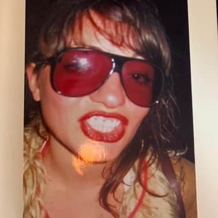 ジェームスロングのインスタグラム：「Happy birthday @_rosiearmstrong.com_ ❤️❤️❤️❤️」