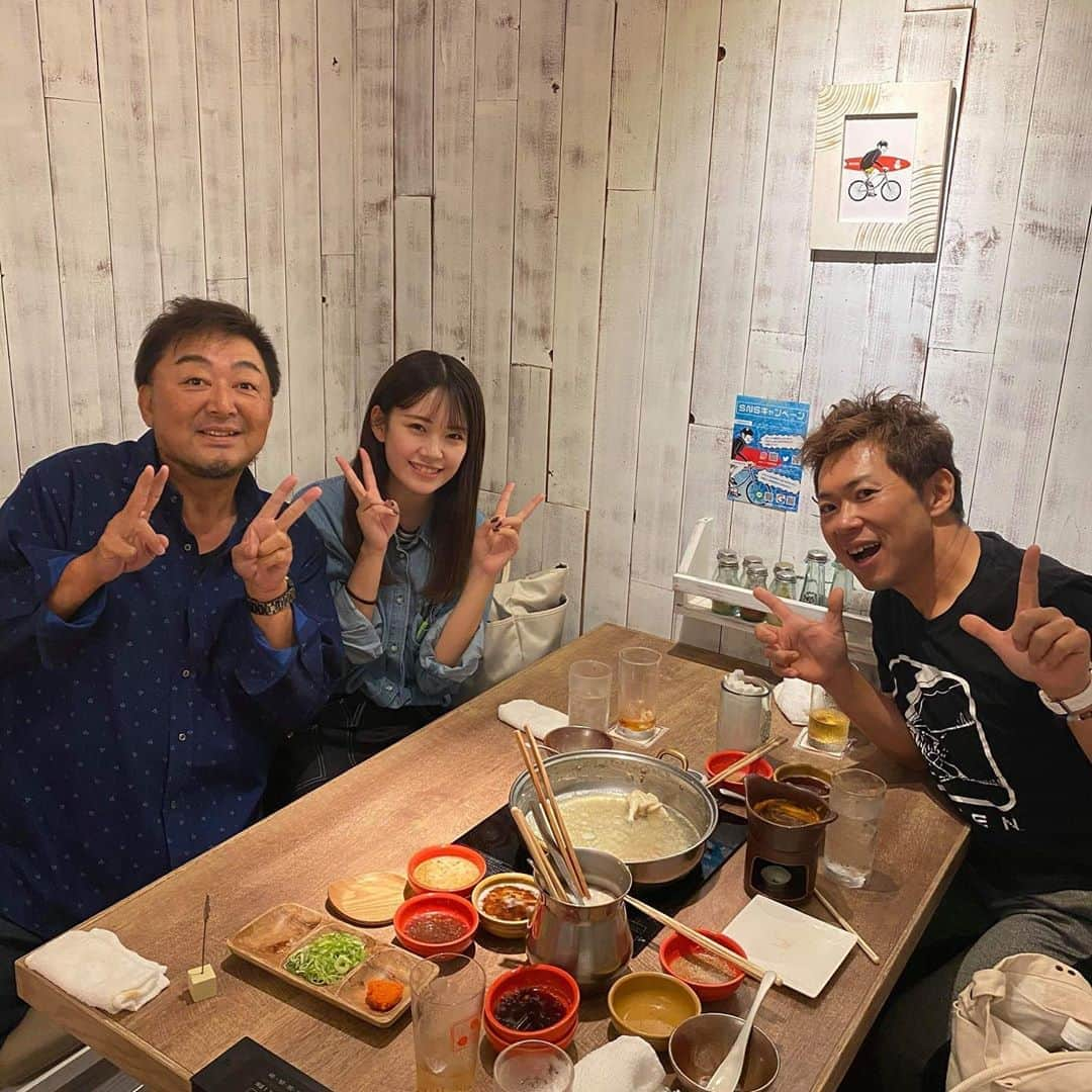 三浦辰施さんのインスタグラム写真 - (三浦辰施Instagram)「「アイドルと飯‼️」　と言いたくなるような一枚ですが 昨晩は札幌にて かみむらしんやさんと すすきのに出来たオシャレで美味すぎる名所 「ONIUSU」さんでの食事♬ ☆ ☆ しかし 世の中はオモシロイ 全てが「縁」という言葉でおさめることは出来ますが そこって偶然でもなんでもなくある意味「運命」でしょうな(^^) ☆ ☆☆ 札幌での活動も始めようと思います。　 どうなるかの予測もついてます ☆ ☆☆ 楽しいな〜♬♬ ☆ ONIUSUさんの山盛りなラムしゃぶ　そしてなんとも言えない「タレ」そして黄金色に輝く出汁、そして肉寿司〜（＾∇＾） ☆ ☆☆ まずはここへ行こう‼️ かみむらしんやさんの番組「しんや一族」にてご紹介されたばかりもあって昨日もお店めっさ混んでましたので予約は必須ですよ♬ ☆ ONIUSUさんです。 「オニウス」さんです。 鬼ww ☆ ☆☆ @oni_usu  @kami.shin_408  #ONIUSU #ちっぷいんボギー #しんや一族 #かみむらしんや #札幌グルメ #アイドル　 【#たむプロ】 【#三浦辰施】 【#PleasureGOLF】 【#ゴルフコーチ】 【#ゴルフレッスン】 【#アルチビオ】 【#archivio】 【#AzasGolf】 【#Bushnell】 【#GOLFZON】 【#YouTube】 【#ゴルフウェア】 【#ゴルフ】 【#タイガーウッズ 】 【#松山英樹】 【#石川遼】 【#渋野日向子】 【#골프】 【#高尔夫】 【#golf】 【#ゴルフ女子】 【#ゴルフ男子】 【#インスタゴルフ】 【#instagolf】」9月3日 8時19分 - tampro.golf_diet