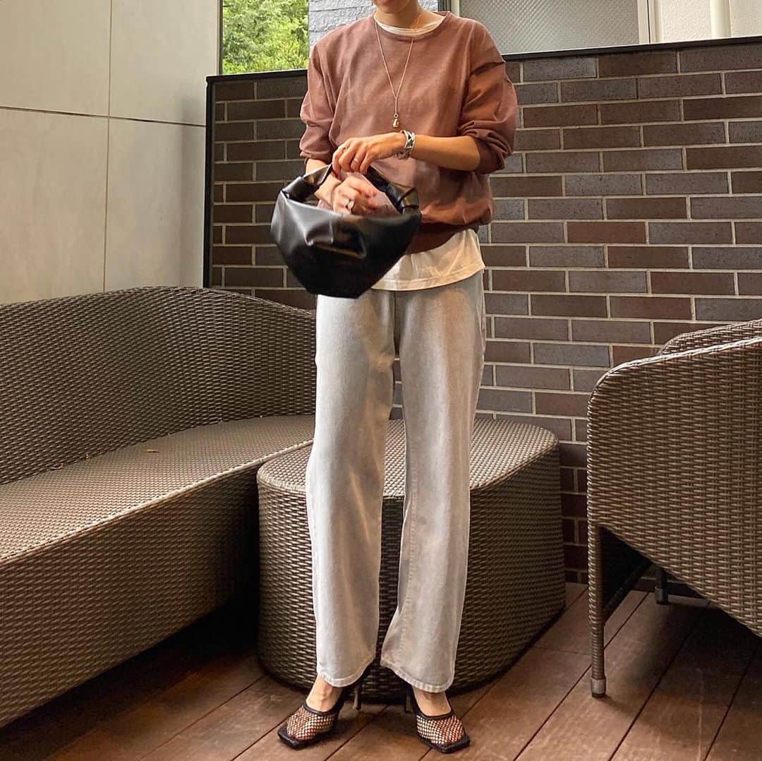 美生のインスタグラム：「#sheerknit﻿ ﻿ @donobanweb スタッフたちの﻿ リールが可愛いから﻿ 是非チェックしてみてくださいね♡﻿ ﻿ シアーニット好きすぎて 投稿しすぎた🙃 ボーダーコーデたくさん投稿します♡ ﻿」