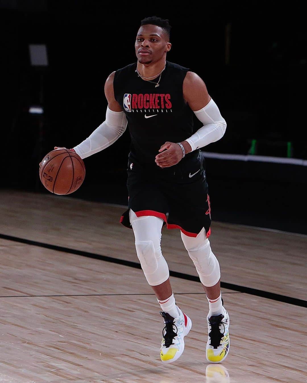 NBAさんのインスタグラム写真 - (NBAInstagram)「@russwest44 warms up for WIN or GO HOME GAME 7 on ESPN (9:00pm/et)!」9月3日 8時50分 - nba
