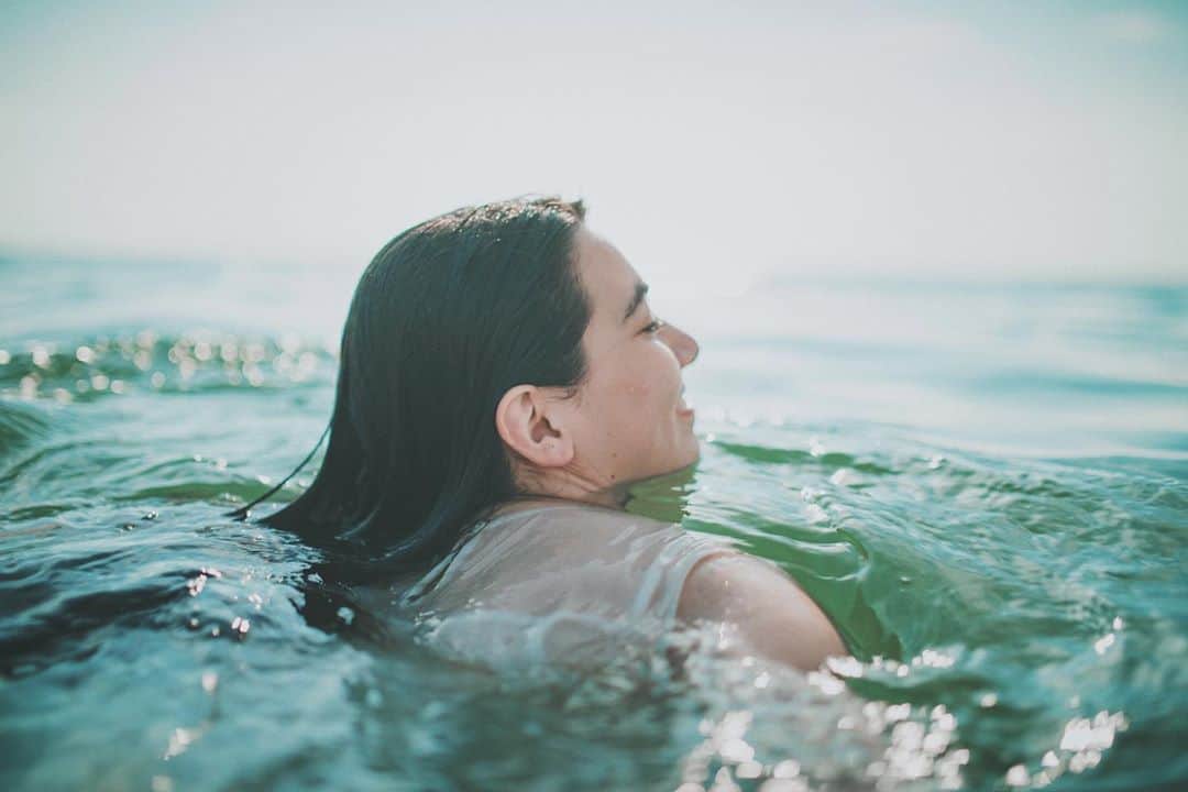 Ryosuke Sugayaのインスタグラム：「「summer voyage」  ぜひ、音ありでご覧ください！  loren-hair.com  https://youtu.be/G5lFdj3YNdw  #動画」