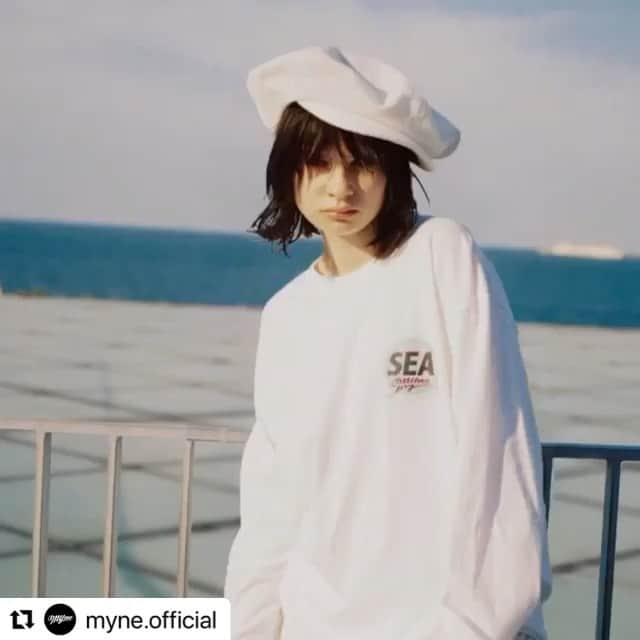 kojiのインスタグラム：「#Repost @myne.official ・・・ 🎞🎞 @windandsea_wear  @myne.official  . model @martadelete  @nikita_zinov #myne #windandsea」