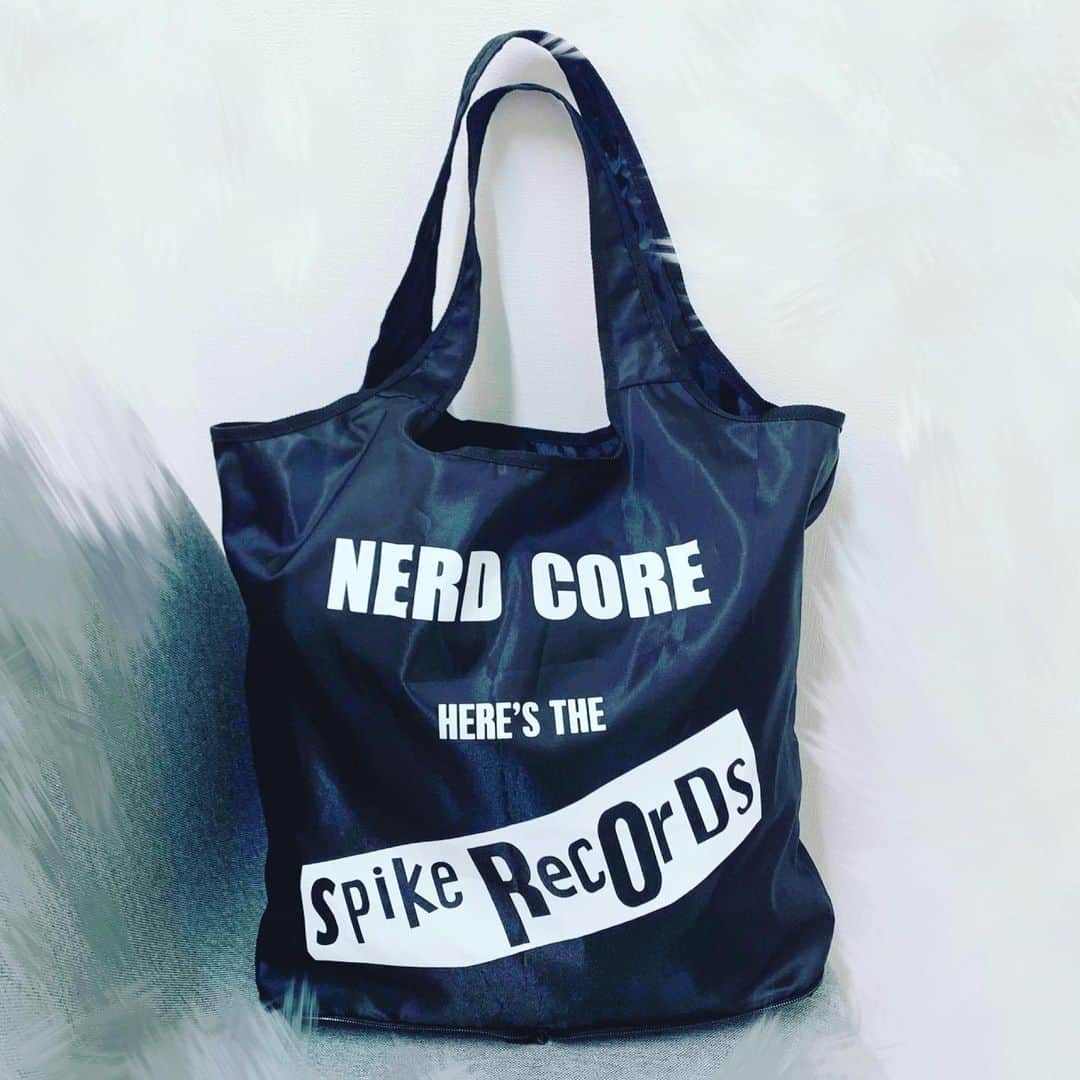 HISASHIのインスタグラム：「SPIKERECORDINGS©エコバッグ完成しました🤪 #g4space  #spikerecordings #nevermindthebollocks  #nerdcore」
