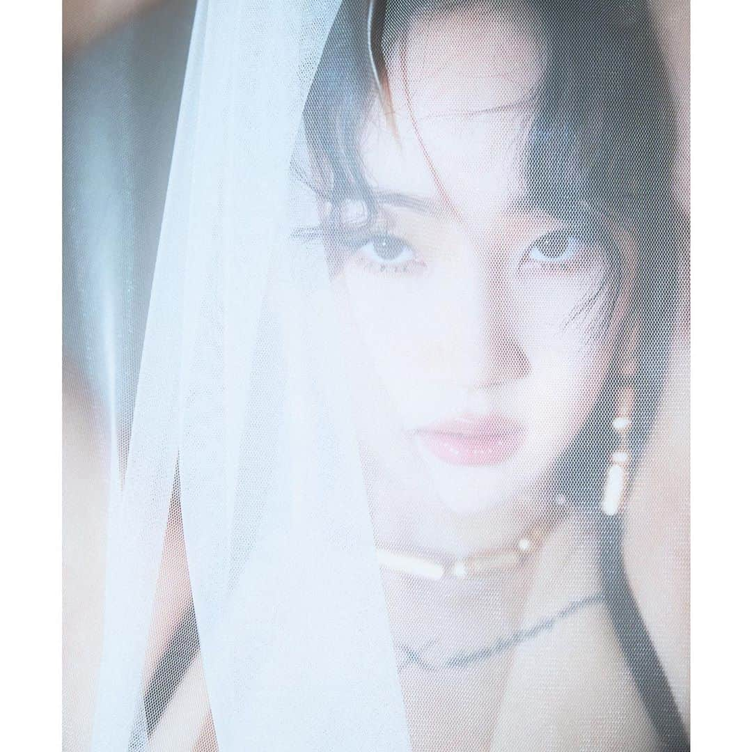 チェジャさんのインスタグラム写真 - (チェジャInstagram)「[HA:TFELT] 💡 'La Luna' 🌙 2020.09.10 6pm (KST) _ #핫펠트 #HATFELT #라루나 #LaLuna #200910_6pm」9月3日 19時25分 - choiza11