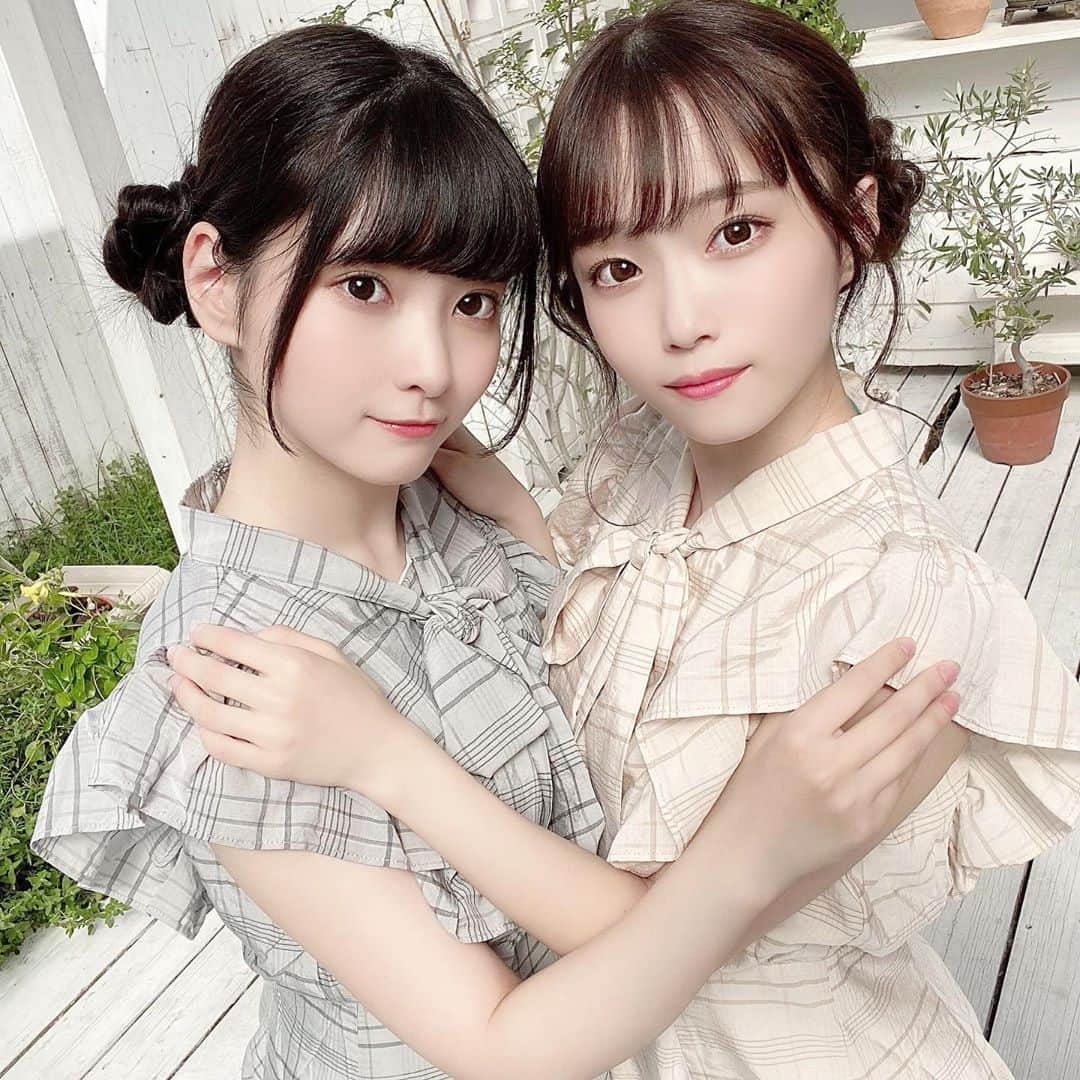 岸みゆさんのインスタグラム写真 - (岸みゆInstagram)「るいちゃんと双子コーデなのです👼🏻 titty&Co.のワンピースめちゃかわいいすぎる💖」9月3日 19時39分 - miyu_kishi0213