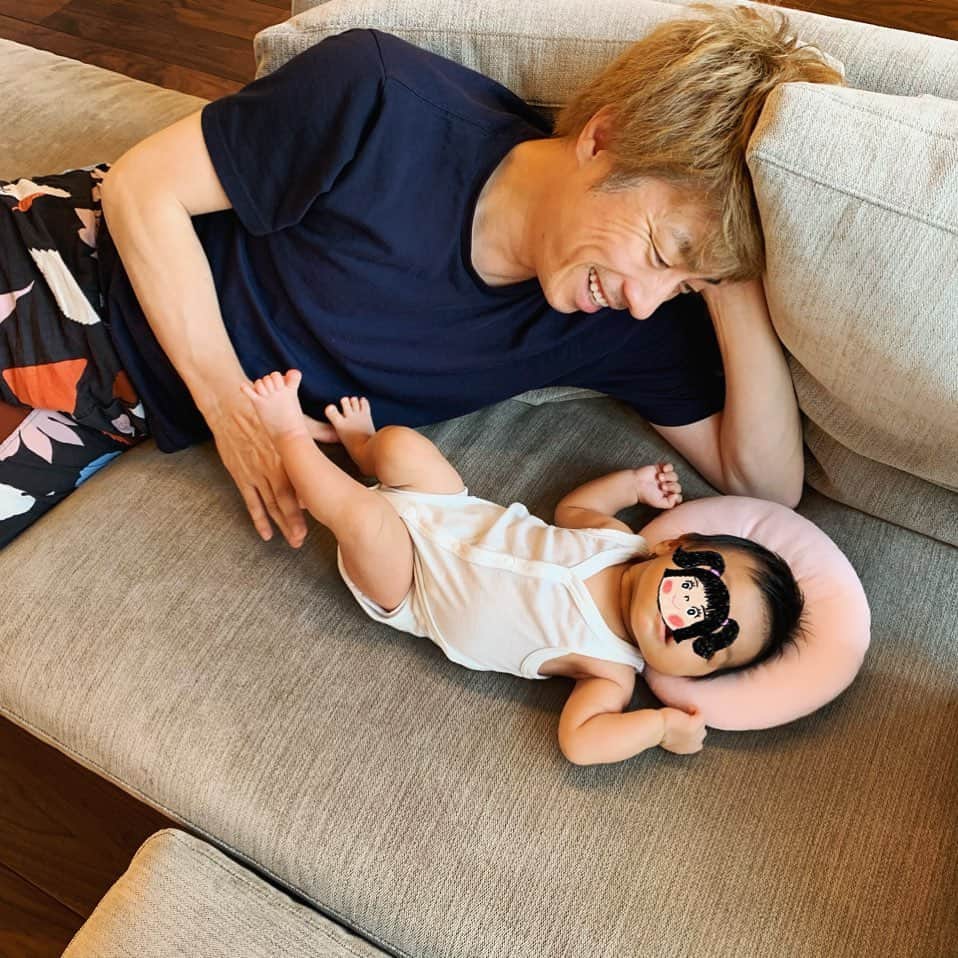 田村淳のインスタグラム：「うちの次女 やっと表情が出てきました^_^」