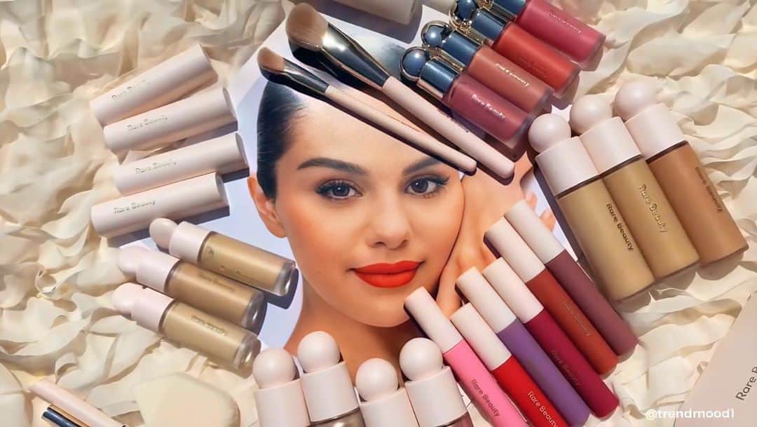 Always With Selenaのインスタグラム：「from 1 to 10, how much do you love these products?」
