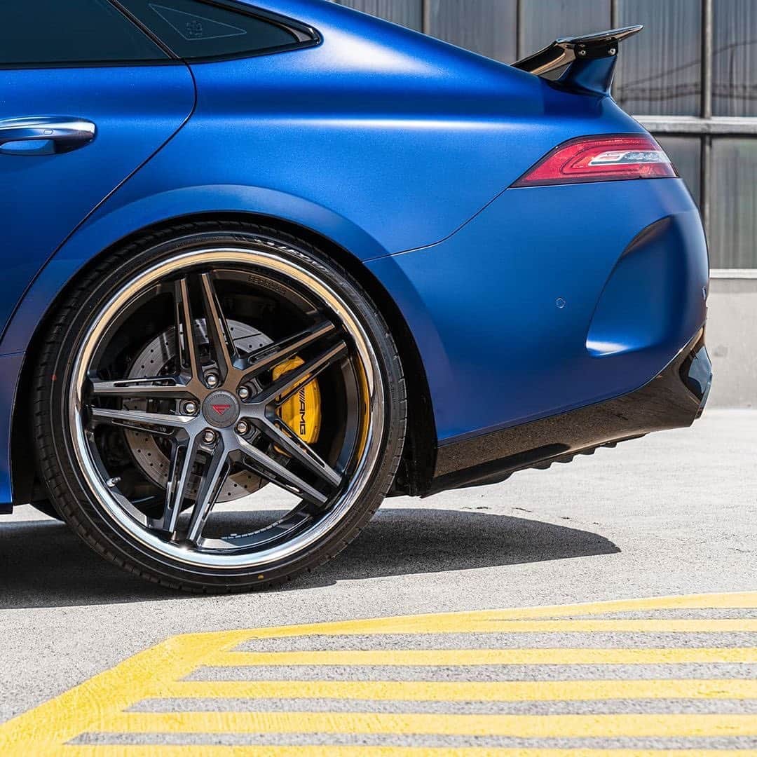 CarsWithoutLimitsさんのインスタグラム写真 - (CarsWithoutLimitsInstagram)「Mercedes AMG GT63s on M1 available from @limitlesstirerim   We wanna hook you guys up so use our promo code “CarsWithoutLimits” and get 30% off this month. #carswithoutlimits #limitlesstire #dodge #charger #toronto #brampton #vaughan #missisauga #scarborough #tireshop #wheels #rims #tire #tires @ferradawheels」9月3日 10時52分 - carswithoutlimits