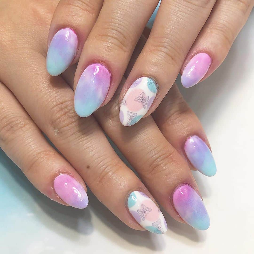 ネイルスタンド　ツメコさんのインスタグラム写真 - (ネイルスタンド　ツメコInstagram)「9月新作デザイン💅  大人気のバタフライ柄🦋🦋🦋  淡いパステルカラーがかわいいです💓  #ネイルサロン#ツメコ#ツメコネイル　 #原宿#表参道#青山#渋谷 #シンプルネイル#ぽけっとからきゅんです #ひまわりネイル#しっとりネイル #夏休みネイル #派手ネイル#きゅんです #ピンクネイル#ハートネイル #nail#nailsalom#kawaii#japan#tokyo#nailart#printernail##귀여운네일#젤네일#네일아트#美甲店#彩绘#光疗甲」9月3日 11時05分 - tsume.co