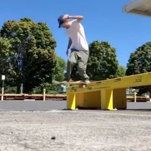 スラッシャーのインスタグラム：「BLEDSOLO @m.a.d.c.a.p」