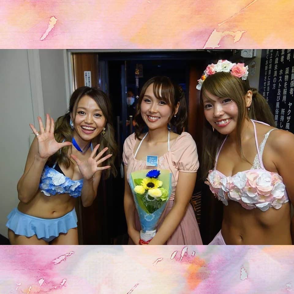 小池ジョアンナのインスタグラム：「2020.08.29 続き。  3人で創り上げたステージ✨とっても楽しかったなぁ🥰  もともとダンスレッスンを通して知り合った仲間で、こうしてダンスを一緒にステージで披露したのは初ワンマンの時以来✨✨  歌もダンスも大好きだから、色んな曲でパフォーマンスできたのがすごく楽しかった😌🧡  またライブでダンスもしたいなぁーー✨  一緒にステージをつくってくれたNAO、MIO本当にありがとう😊💗  素敵な思い出に残る1日でした🌻  #dance #show #live #performance #seilormoon #onstage」