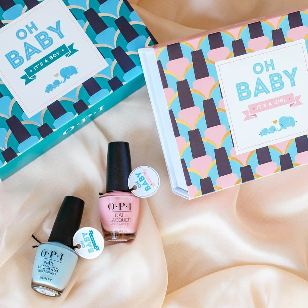 OPIさんのインスタグラム写真 - (OPIInstagram)「💗or 💙? Head to our #linkinbio to shop the perfect #customgift for all the expecting moms in your life. 💗💙   #GiftedByOPI #OPIObsessed #ColorIsTheAnswer #NOTD #NailSwag #NailsOfInstagram #NailsOnFleek #NailPolish #Nails #OPI #itsaboy #itsagirl #babyshower #babygifts #giftideas」9月3日 12時38分 - opi