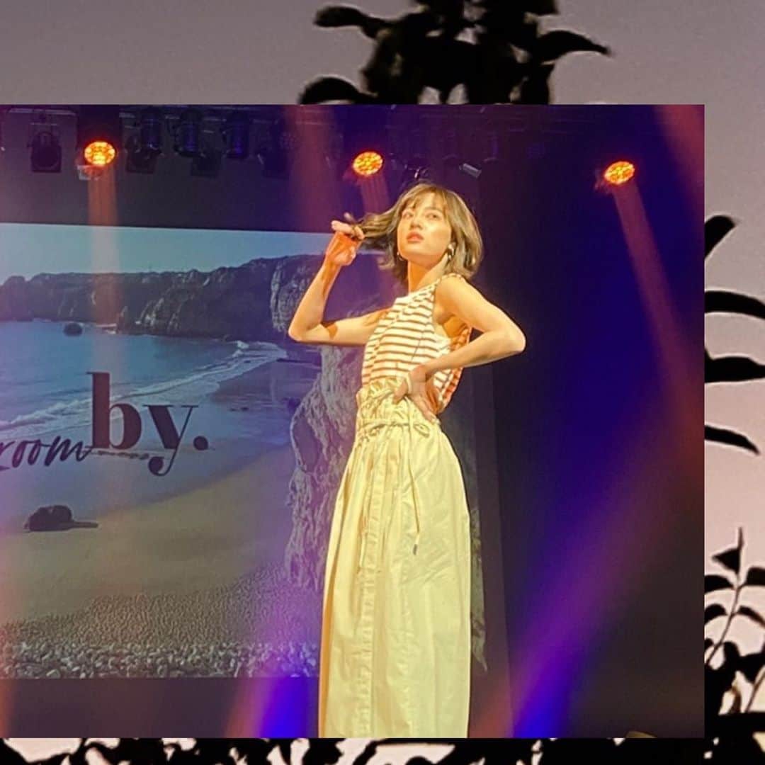 のインスタグラム：「fashion show ･ @playroom_by  @miyuki_playroomby  ･ #playroomby #プレイルームバイ #by_trip」