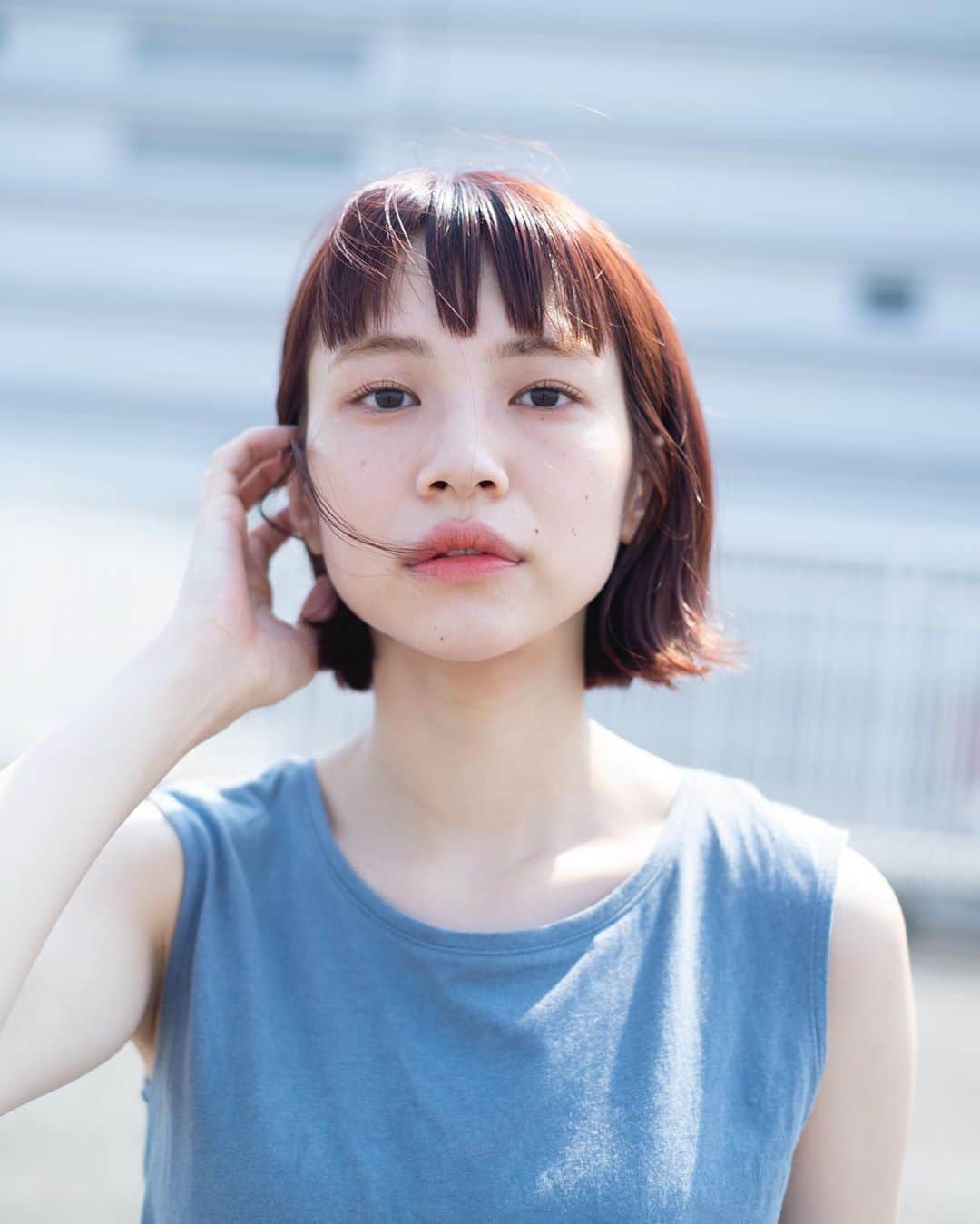 花盛友里のインスタグラム：「そして葉ちゃんの宣材写真撮影任してもらったよー！ありがたやー！ そしてほんっとにかわいい子だ！  #ガチのチアリーダーなんだよ #よくアザ作って撮影くる #かっこいいしかない」