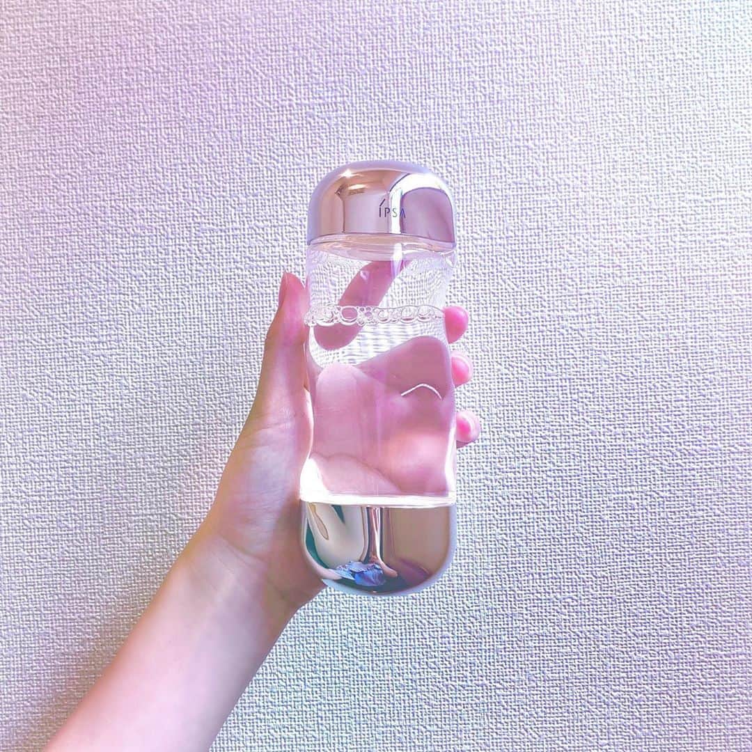 喜多乃愛さんのインスタグラム写真 - (喜多乃愛Instagram)「⭐ なーんてかわいらしいフォルム💜 お気に入り化粧水です。✨ #ipsa」9月3日 15時31分 - kitanoa_official