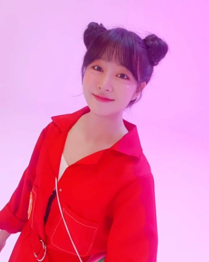 ユジョンのインスタグラム：「하하호호꺄르르모두다신나게웃어요하하하크크크🙆‍♀️」