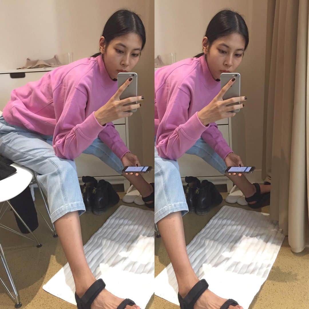 那須ミラノのインスタグラム：「ダブルフォン📱📱」