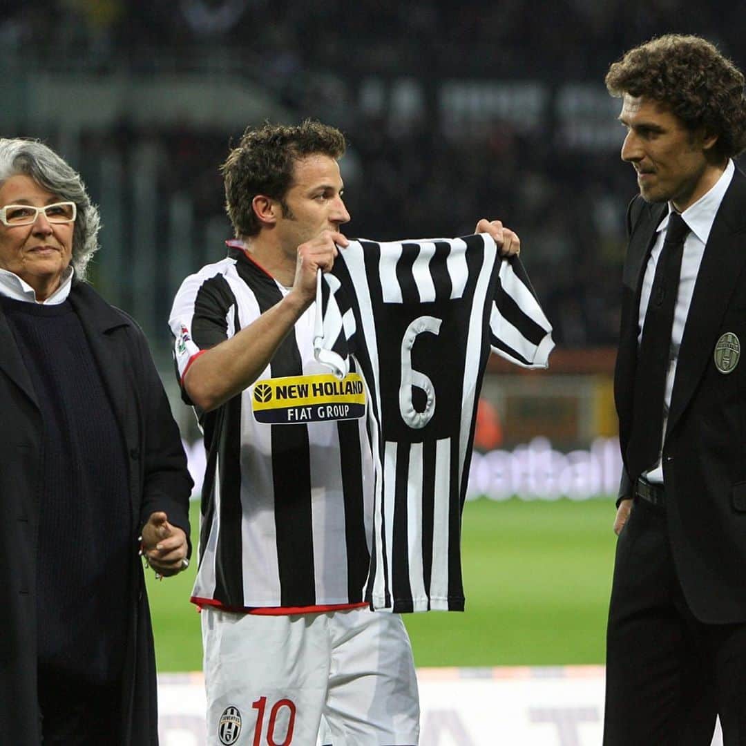 アレッサンドロ・デル・ピエロのインスタグラム：「“La Juve è qualcosa di più di una squadra, non so di­re cosa, ma sono orgoglioso di farne parte.“  (cit. Gaetano Scirea)  31 anni senza te  #ADP10」