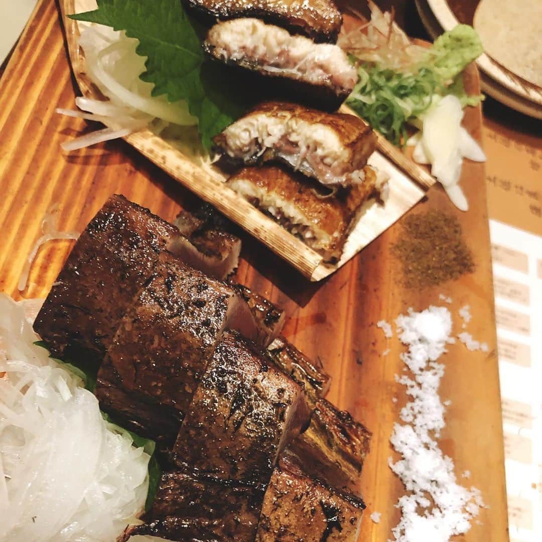 のインスタグラム：「高知県のカツオに、四万十川のウナギ。  さいこうだた。」