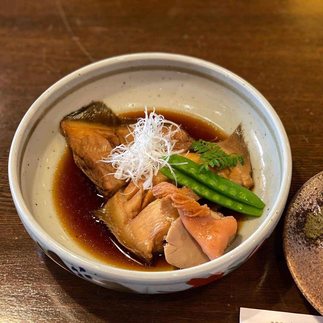 やまとや（城崎温泉)さんのインスタグラム写真 - (やまとや（城崎温泉)Instagram)「赤ガレイの試食会に参加してきました。 煮付けから、お刺身、昆布締め、唐揚げとどれも美味しい❗️ 旅館のメニューとしてお出しできるよう検討していきたいと思います^_^  おけしょう鮮魚さんお世話になりました😁」9月3日 17時47分 - yamatoya2018