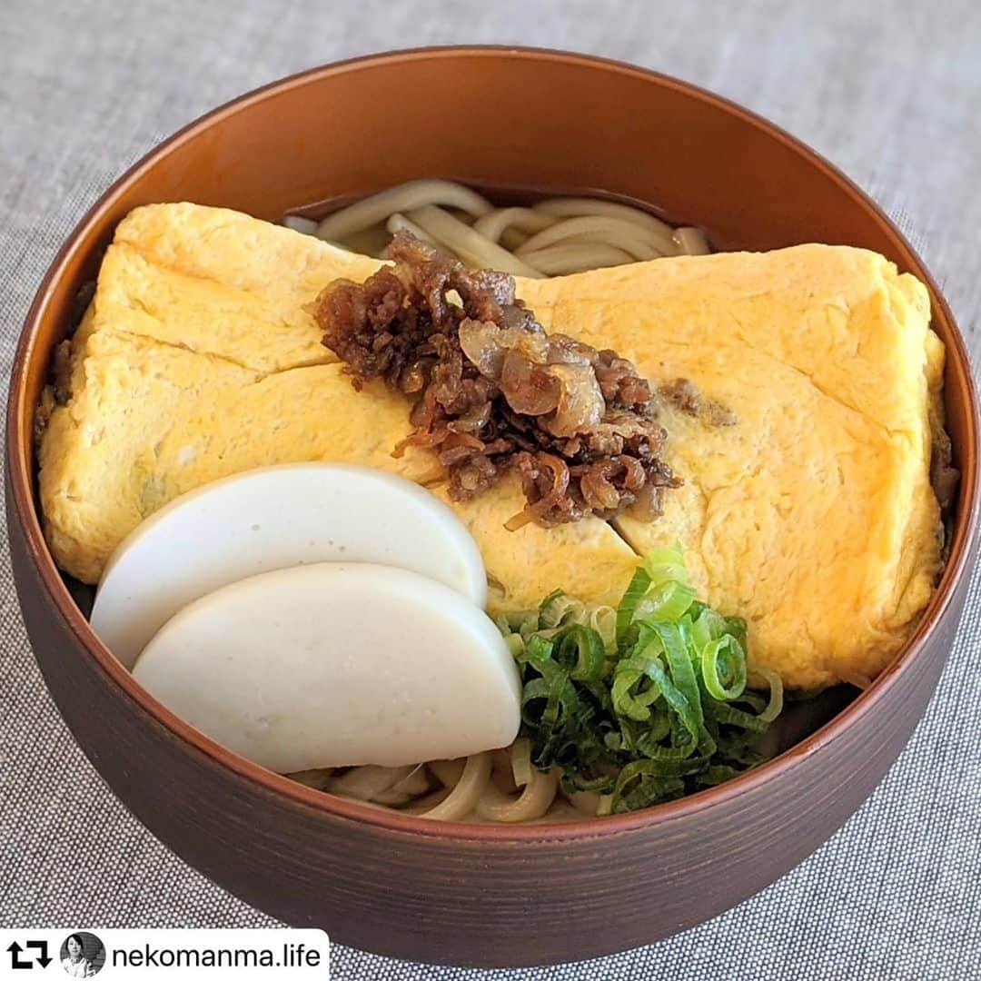 クスパさんのインスタグラム写真 - (クスパInstagram)「#repost @nekomanma.life ・・・ 【だしとうま味の料理教室ねこまんま】#白醤油 うどん、牛しぐれのだし巻きのっけ . 甘辛い#牛しぐれ煮 をだし巻きでふんわり巻いて、うどんにどーん🥢 . これは10月の料理教室の予告です🐾YO . 【9月の料理教室は残席僅かです！】 料理教室はプロフィールにあるホームページリンクからどうぞ！ @nekomanma.life . #だしとうま味の料理教室ねこまんま #名古屋料理教室  #だし料理」9月3日 18時03分 - cookingschoolpark