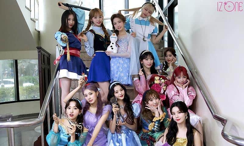 のインスタグラム：「… #IZONE #아이즈원 #アイズワン #wonyoung #장원영 #sakura #宮脇咲良 #yuri #조유리 #yena #최예나 #yujin #안유진 #nako #矢吹奈子 #eunbi #권은비 #hyewon #강혜원 #hitomi #本田仁美 #chaewon #김채원 #minju #김민주 #chaeyeon #이채연」