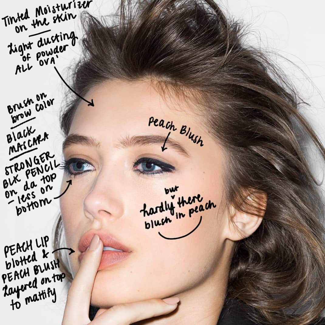 ボビー・ブラウンのインスタグラム：「New series. Makeup Tips. Happy to answer your questions here. I used a random peach blush as eyeshadow on the cheeks and on the lips. I also use it with a big fluffy brush as an all over skin tint and on the neck too. I have always used makeup on non specific ways. Just be careful of eye sensitivity if you are prone. What I love about this look is that is rockstar but she looks fresh and bare faced but she is not. So choose color and texture correctly and blend and pat. @chelsey_weimar @benritterphoto @hervecb nails @roza.israel These days I prime the skin with @augustinusbader and use @joselopezmakeup and @rubyhammer brushes and @elfcosmetics blushes. @victoriabeckham pencils and more to come and try.」