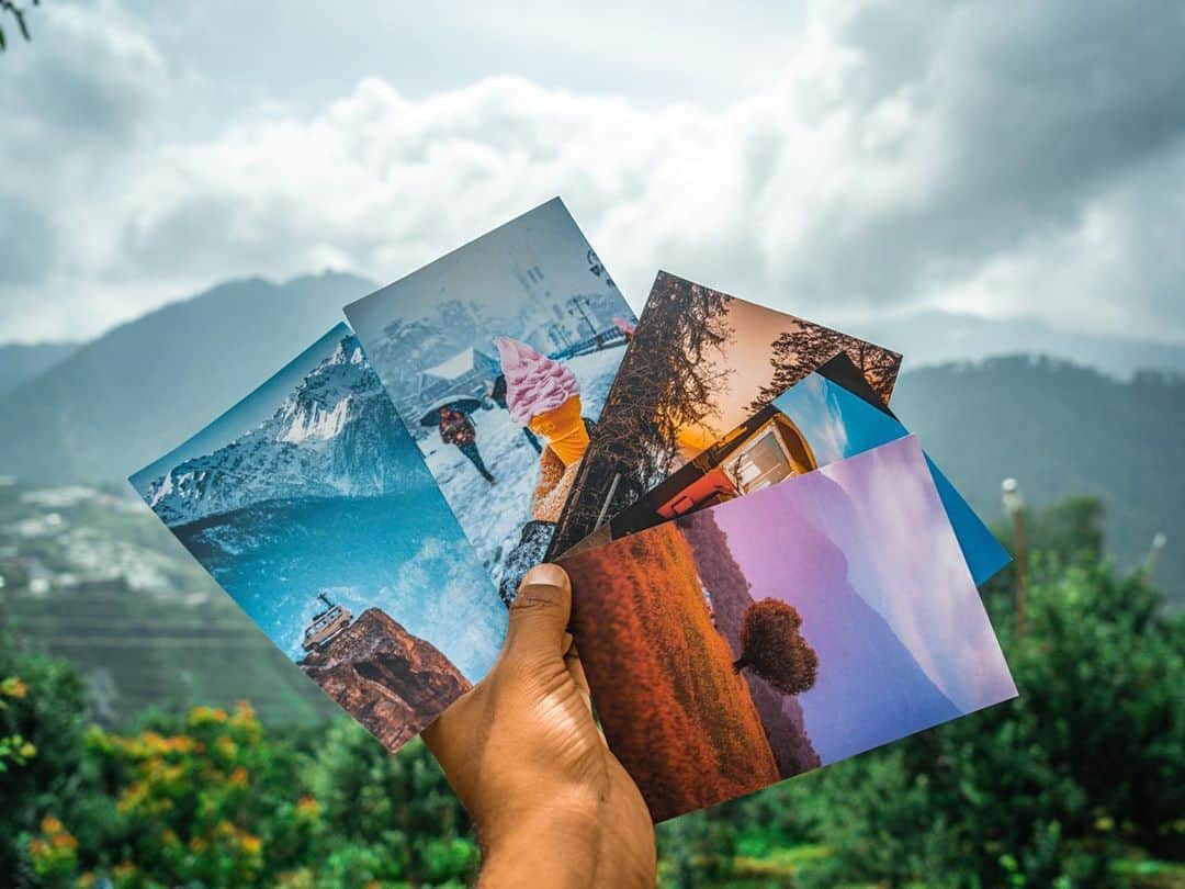 Abhinav Chandelさんのインスタグラム写真 - (Abhinav ChandelInstagram)「Travel postcards by @abhiandnow  . Hey everyone, since you’ve enjoyed and connected with my work over the years, here’s a chance for you to have a small part of this work for yourself and your loved ones.  And in return support me, as I try to create more content for you and try to explore more stories to help you connect with the mountains even more. . And you can do so by buying these travel postcards, which are available in a pack of ten, featuring some of my favourite shots from my travels across the mountains. . Just drop me a DM if you want to order them, or else just share it across on your stories to help me reach me more people.」9月3日 20時42分 - abhiandnow