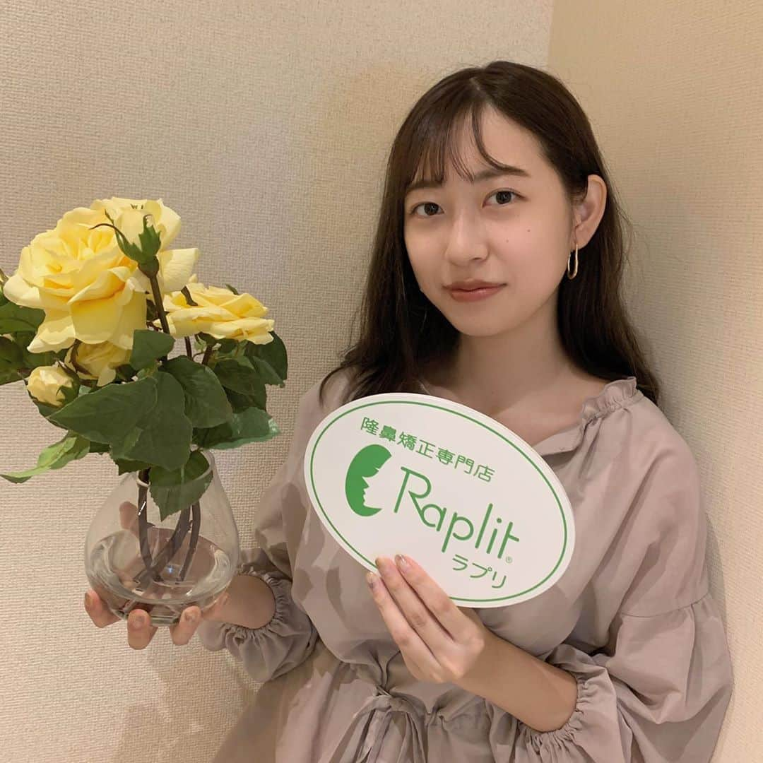 里見玲奈さんのインスタグラム写真 - (里見玲奈Instagram)「﻿ こんばんは！﻿ 今日はRaplit様で施術を受けてきました🌿施術を受ける前に比べると変化が見えてきてすごく嬉しいです☺️次回もよろしくお願い致します！！﻿ ﻿ #共立女子 #共立女子大学 #ミス共立女子 #ミス共立女子大学 #ミス共立女子2020 #桜姫 #ミスコン #ミスコンファイナリスト #ファイナリスト  #隆鼻矯正 #隆鼻矯正専門店raplit」9月3日 20時45分 - kwumiss20_4