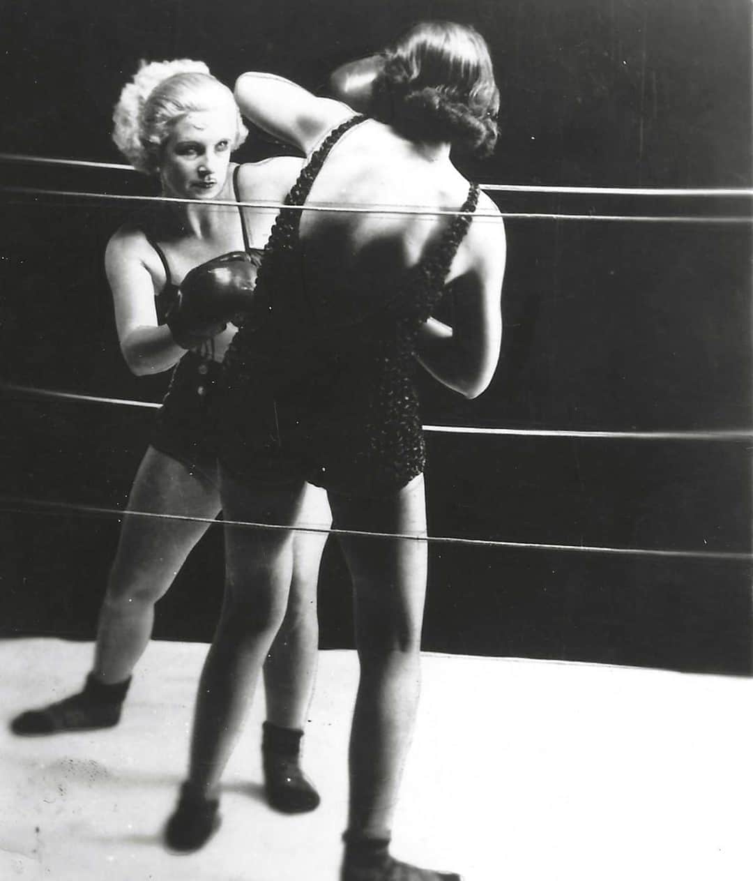 アンダーグラウンドのインスタグラム：「"Blonde Anna Hyatt v Brunette Helen Carroll " is the caption on the back of this photo. Girls boxing from these 1960's black and white photos that we picked up a few years ago. ⁠ Delving under to see what was happening to see what is and was happening Underground is always on our to do list here.⁠ This set of photo has sparked our attention and we are going to report back soon. ⁠ ⁠ This was a sub culture scene of the time and worth bringing into the present for examination and comparison.⁠ ⁠ From the set of photos is seems that Anna KO'd Helen !⁠ ⁠ ⁠」