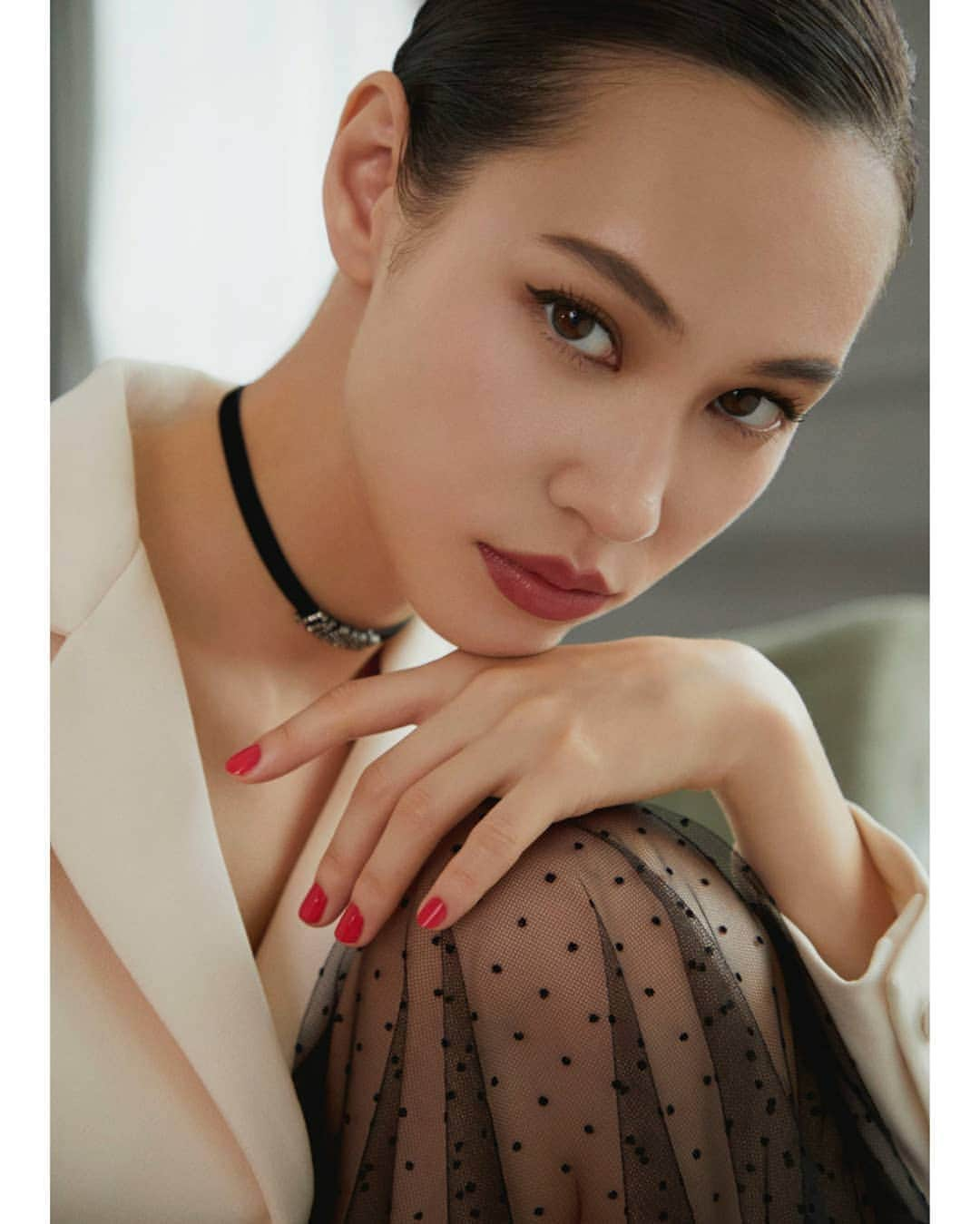 Kiko Mizuhara Fanstagramのインスタグラム：「ROUGE DIOR 💄❤ #水原希子 #kikomizuhara  #dior  #diormakeup」