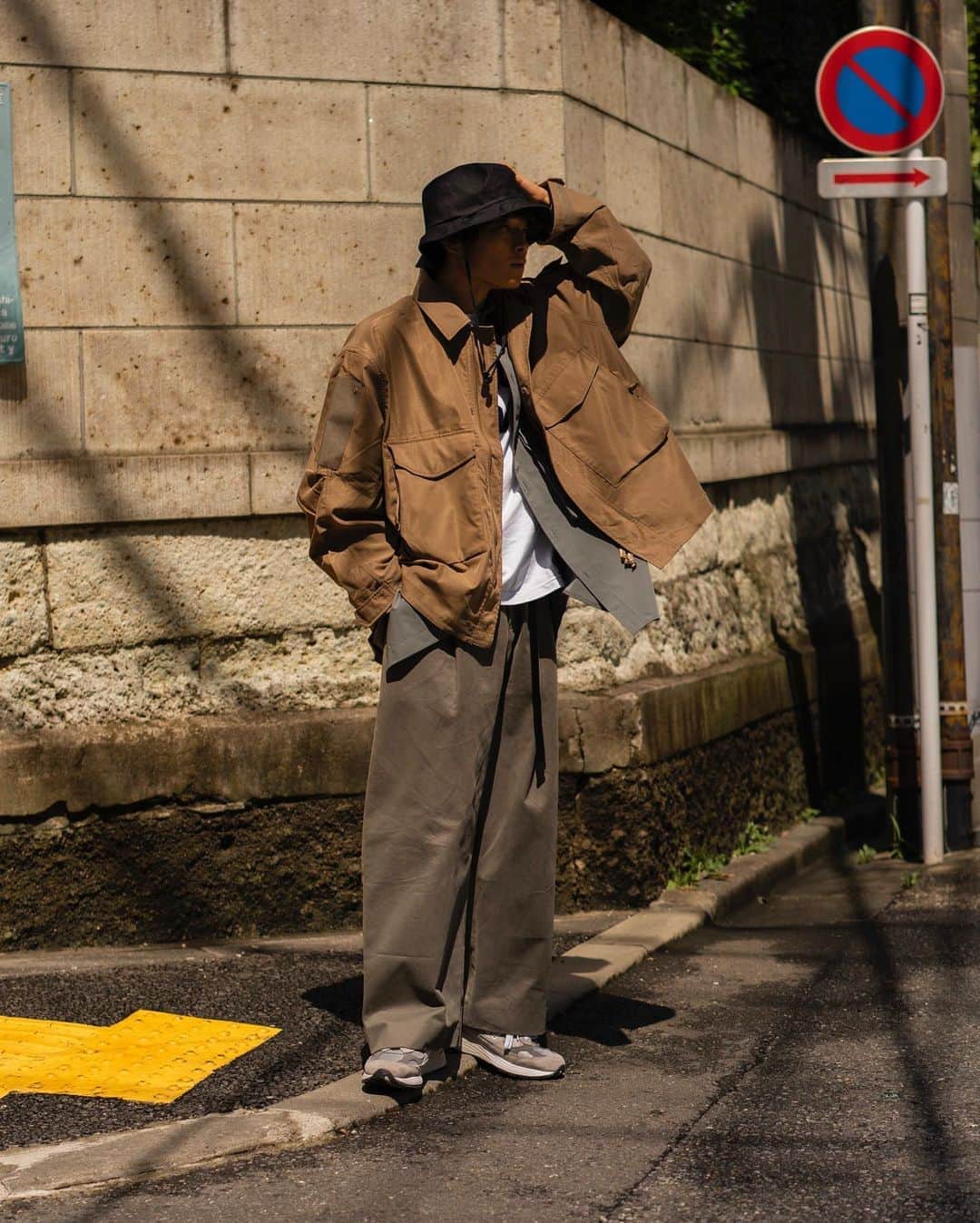Ryoさんのインスタグラム写真 - (RyoInstagram)「ㅤㅤㅤㅤㅤㅤㅤㅤㅤㅤㅤㅤㅤ @daiwapier39_official 20awのmil field jacket。ㅤㅤㅤㅤㅤㅤㅤㅤㅤㅤㅤ ㅤㅤㅤㅤㅤㅤㅤㅤㅤㅤㅤㅤㅤ ミリタリーモチーフのディテールに、DAIWA PIER39らしく機能性をもたせた1着！これはコスパいいですよ😆 ㅤㅤㅤㅤㅤㅤㅤㅤㅤㅤㅤㅤㅤ #daiwapier39 #studionicholson #kijimatakayuki #スタイリスト私物 #newbalance」9月3日 22時03分 - ryo__takashima