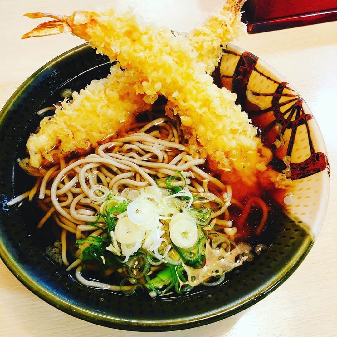 脇田唯さんのインスタグラム写真 - (脇田唯Instagram)「🍜 蕎麦って 美味しいよね  海老天」9月3日 22時11分 - post_yui