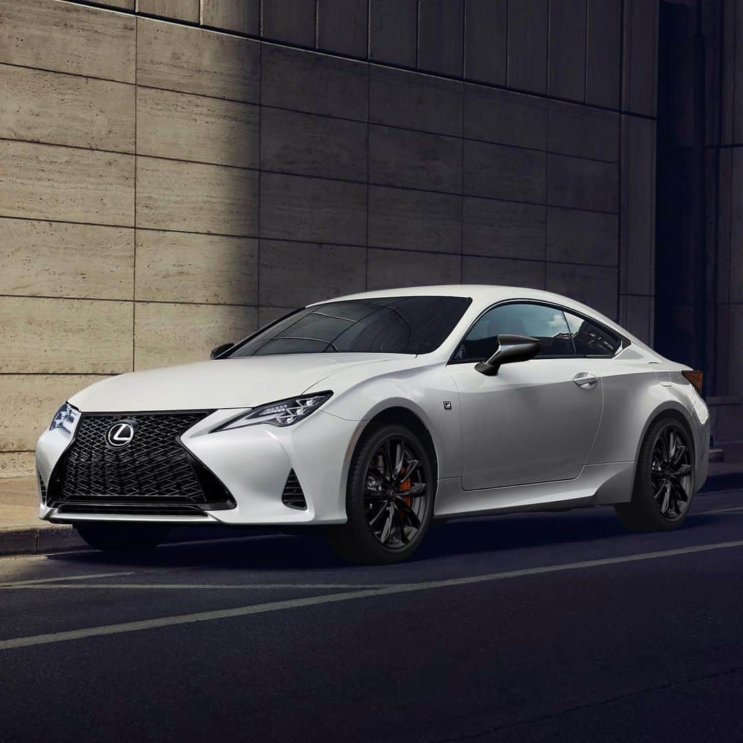 Lexus USAさんのインスタグラム写真 - (Lexus USAInstagram)「Introducing the #LexusRC F SPORT Black Line Special Edition, limited to only 350. Each equipped with @zerohalliburton travel cases made exclusively for Lexus. Who’s preordering? Link in bio for more.」9月3日 22時13分 - lexususa