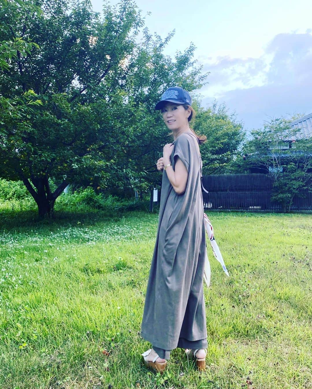 田中杏子さんのインスタグラム写真 - (田中杏子Instagram)「ある夏の一日。清春芸術村で、クリエイティブな時間を堪能。 @yukimikawashima のオーガニックワンマイルウェアを着て、リラックスなひとときでした。  #清春芸術村  #akotanaka #中村キースへリング美術館  #yukimikawashima」9月3日 22時40分 - akoakotanaka