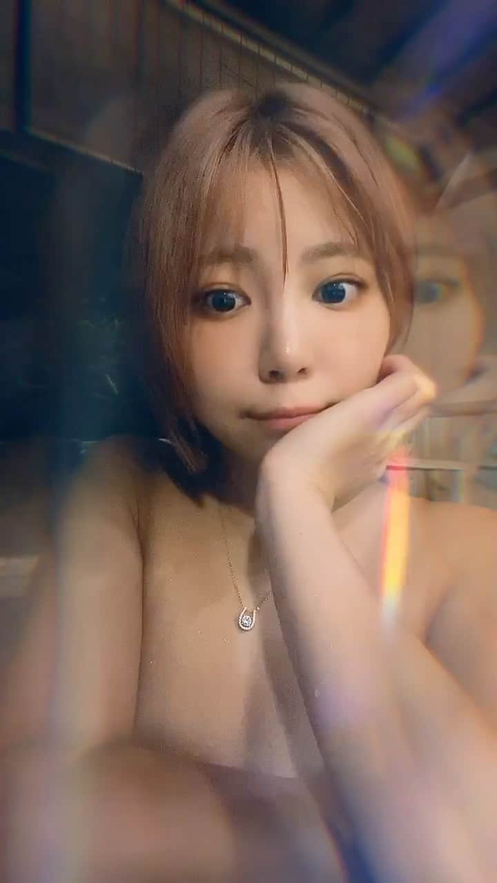 芸能人 ポロリ 吉澤友貴さんのインスタグラム動画 - (吉澤友貴Instagram)「露天風呂💓ポロリ注意🥺」9月3日 23時07分 -  yuki_yoshizawa_